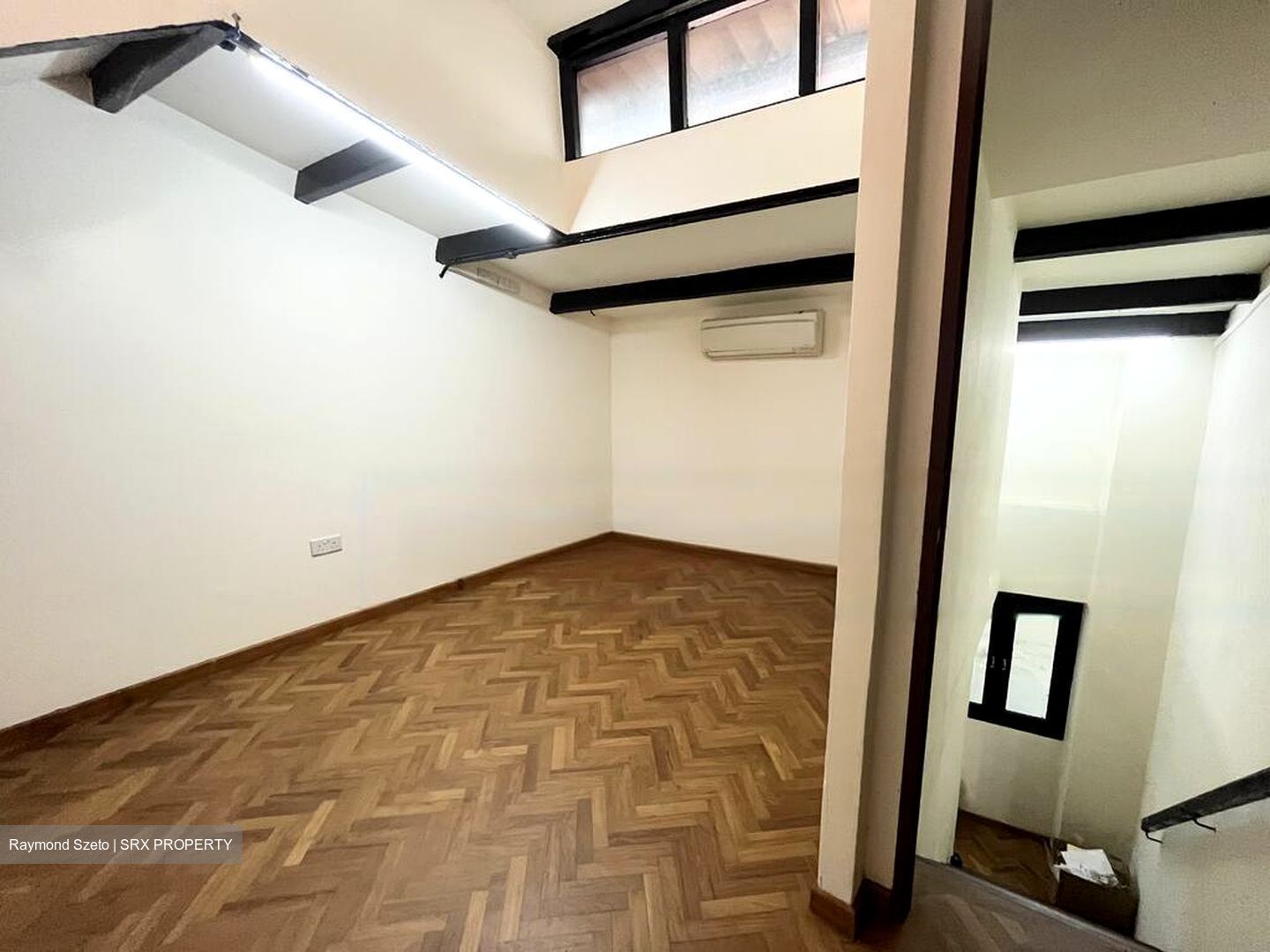 Telok Ayer Conservation Area (D1), Shop House #454283381